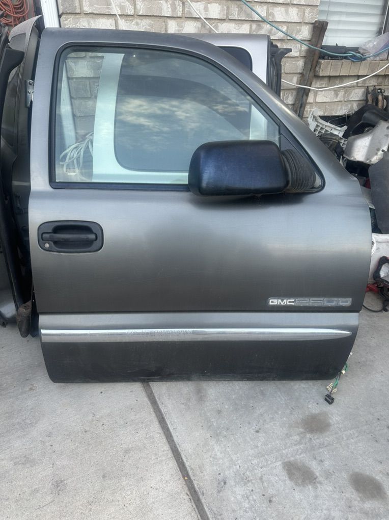 GMC Sierra Doors