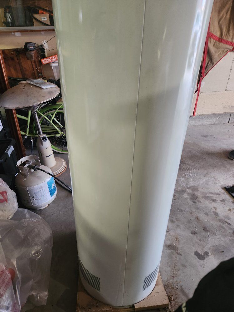Main image 3