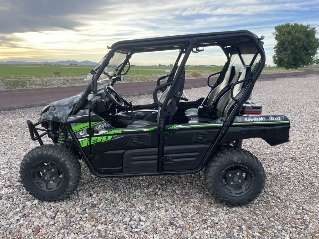 2019 Kawasaki Teryx 4 LE