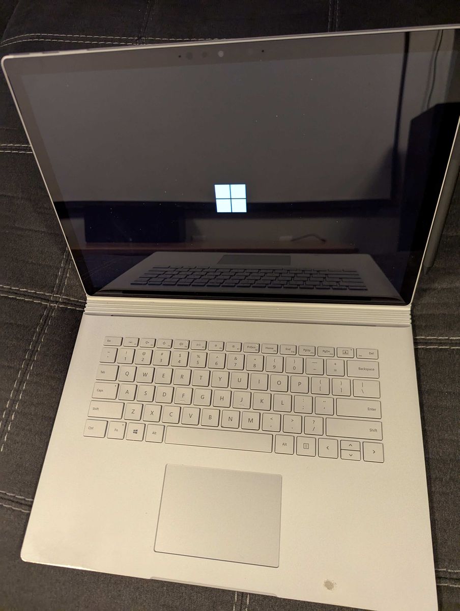 15" laptop