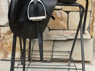 Title: Trilogy Verago Dressage Saddle - 18" Extra-Wide (X/W) - Hard-to-Find Size!