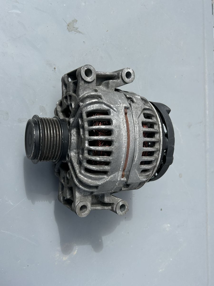 Main image 7