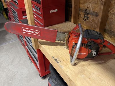 Homelite XL12 Chainsaw