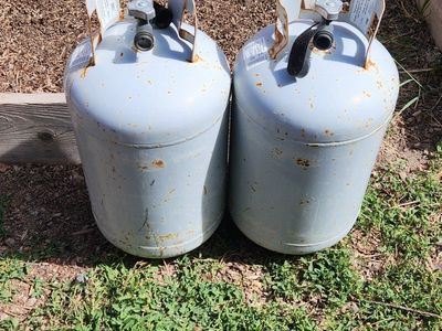 Pair of 7 gallon propane tanks