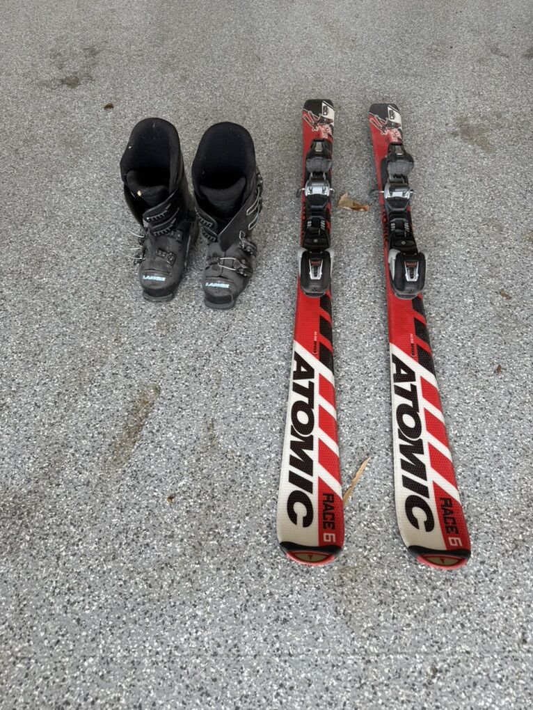Kid Skis Size 120 cm Boots Kids Size 12