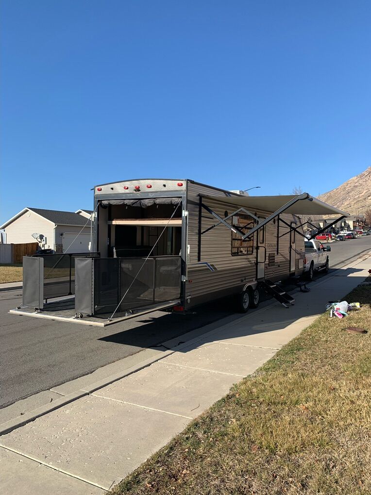 2021 Catalina Toy Hauler