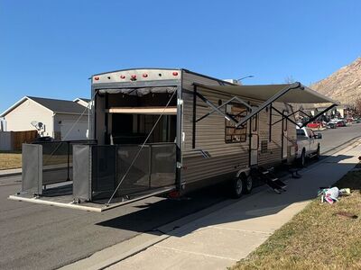 2021 Catalina Toy Hauler