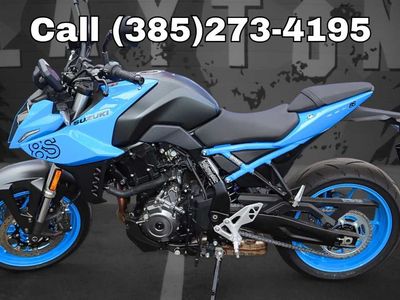 2024 SUZUKI GSX 8S