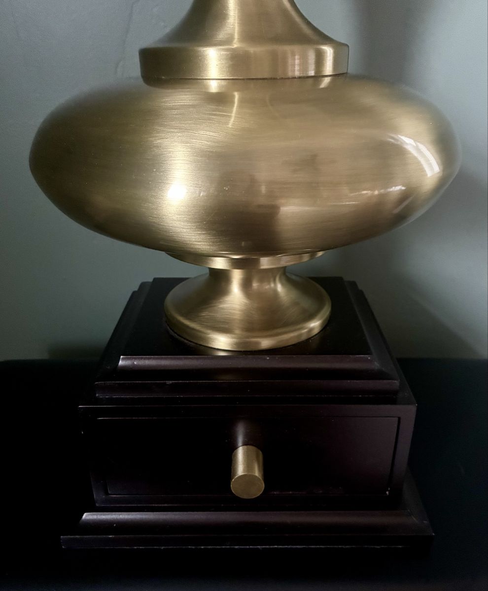 Main image 4