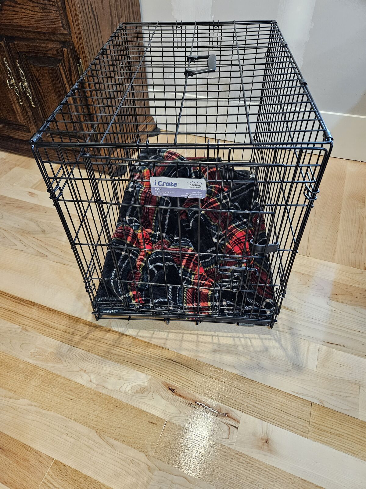 Dog crate