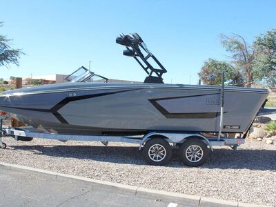 2026 Heyday Wake Boats WTSURF