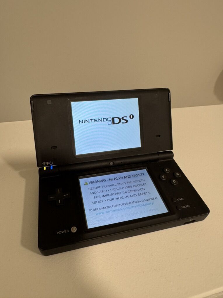 Nintendo DSI