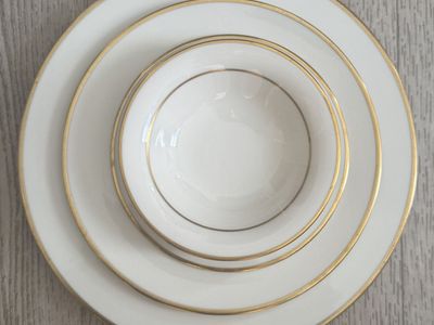 Flint Ridge Huntington China