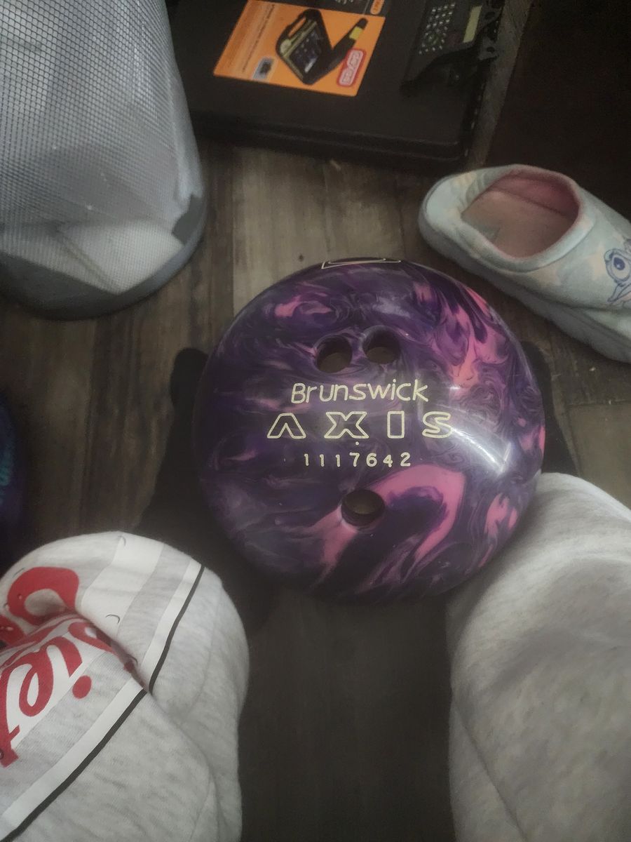 Brunswick bowling ball/bag
