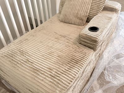 New Floor Lounge Chair w/ Cup Holder & Pillow