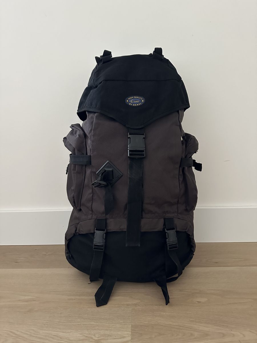Climb by Benzi Large Hiking Backpack