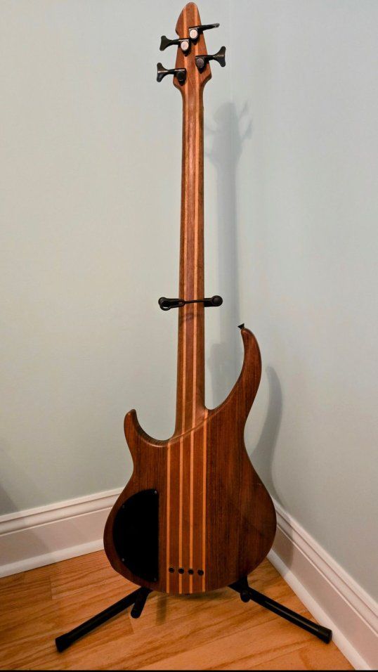 Main image 5