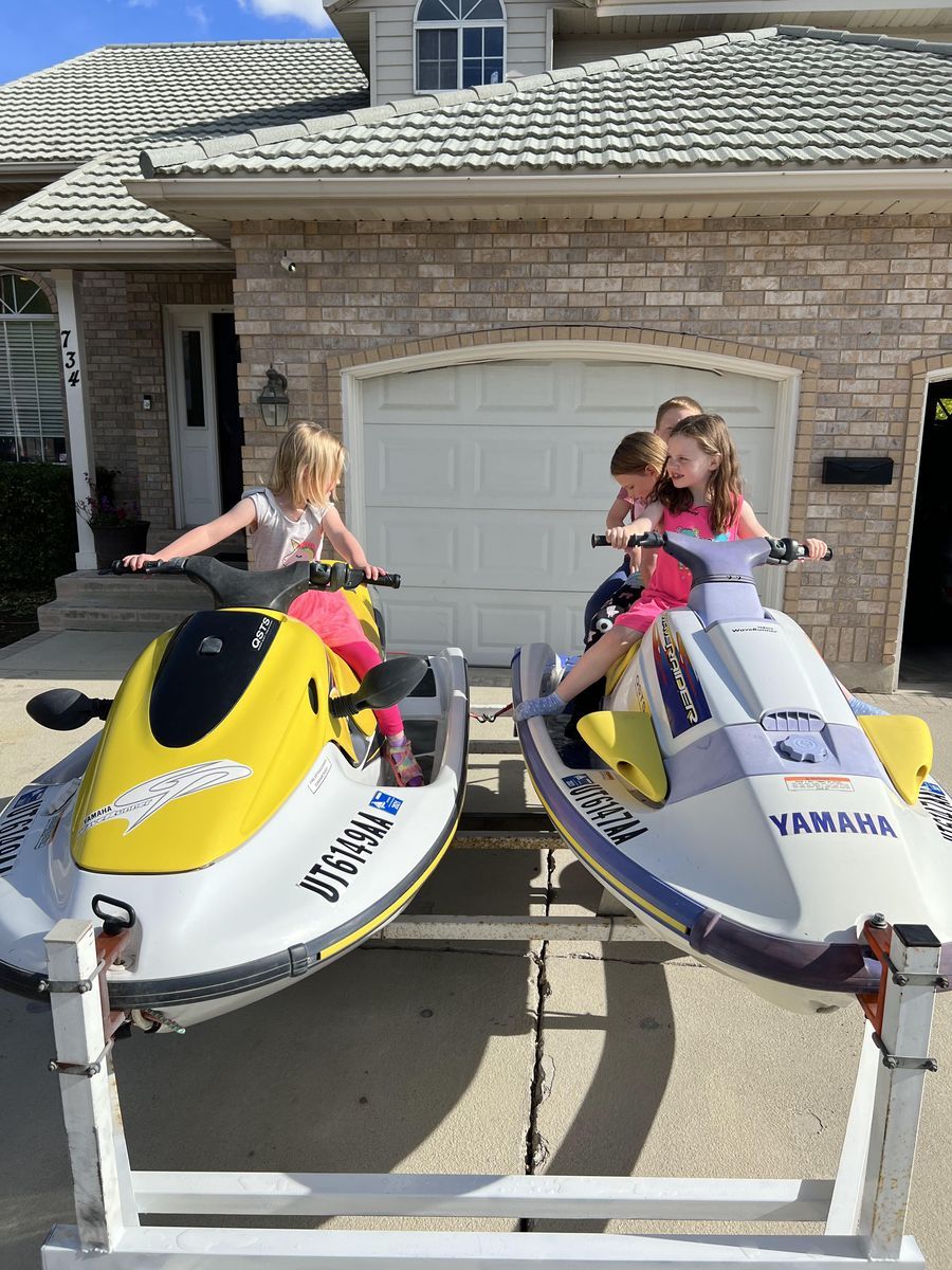 Yamaha WaveRunner GP760 (3-Seater) + WaveRaider 700 w/ Double Trailer – Ready for Summer