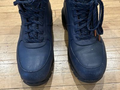 Nike Air High Top Hiking Boot