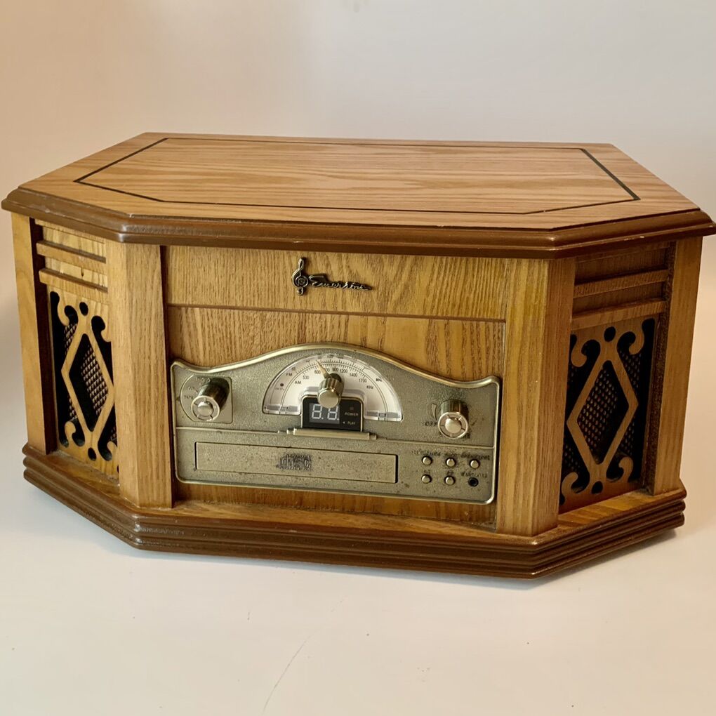 Emerson Stereo System Turntable Tape Radio & CD