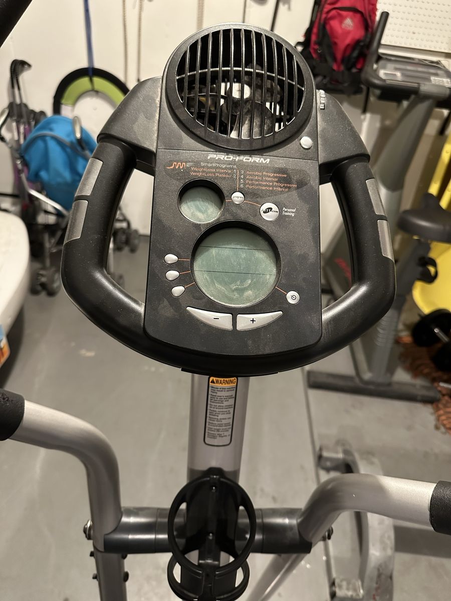 Free elliptical