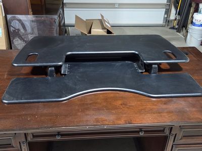 Varidesk stand up desk