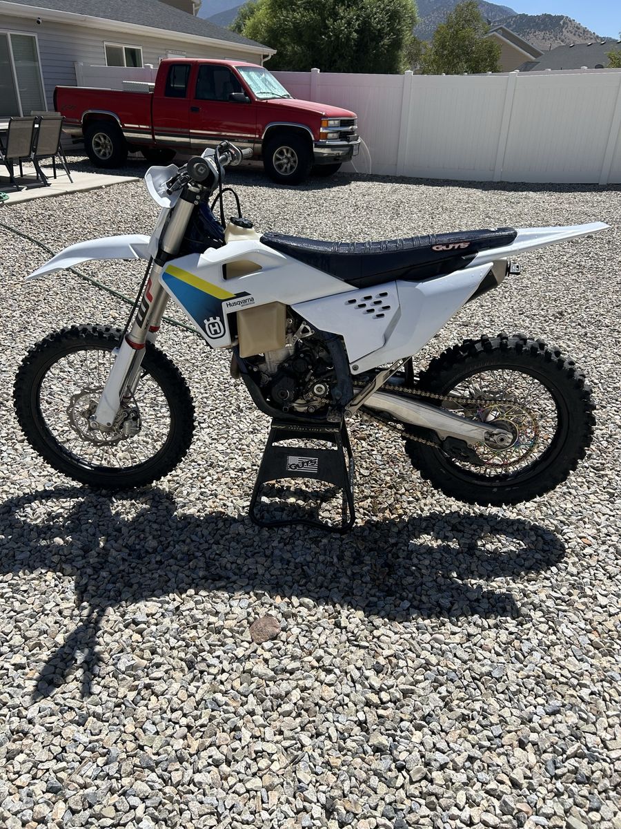 2025 Husqvarna 350 FX
