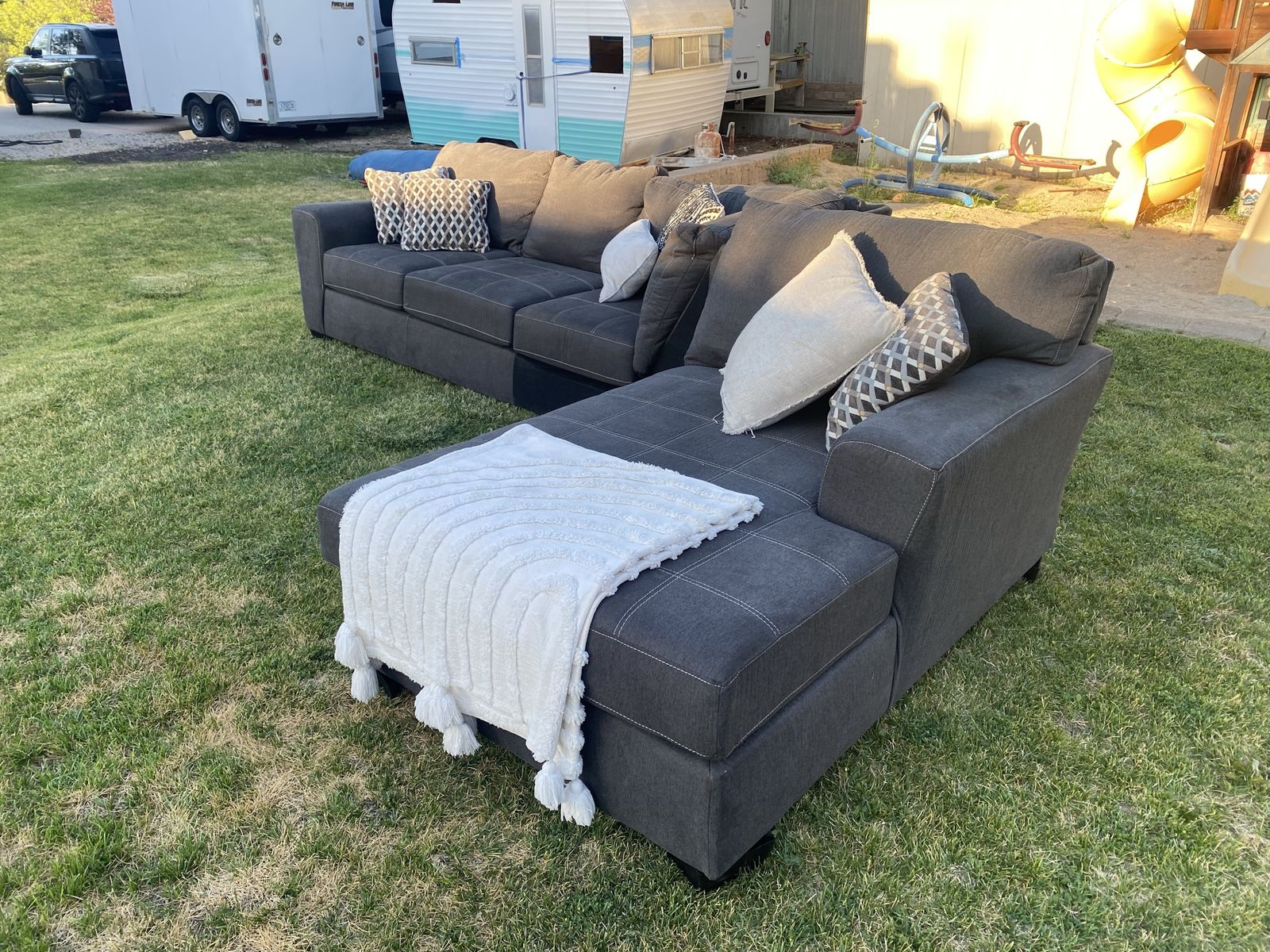 FREE DELIVERY Beautiful Grey Couch!