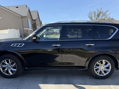 2013 INFINITI QX56 Base