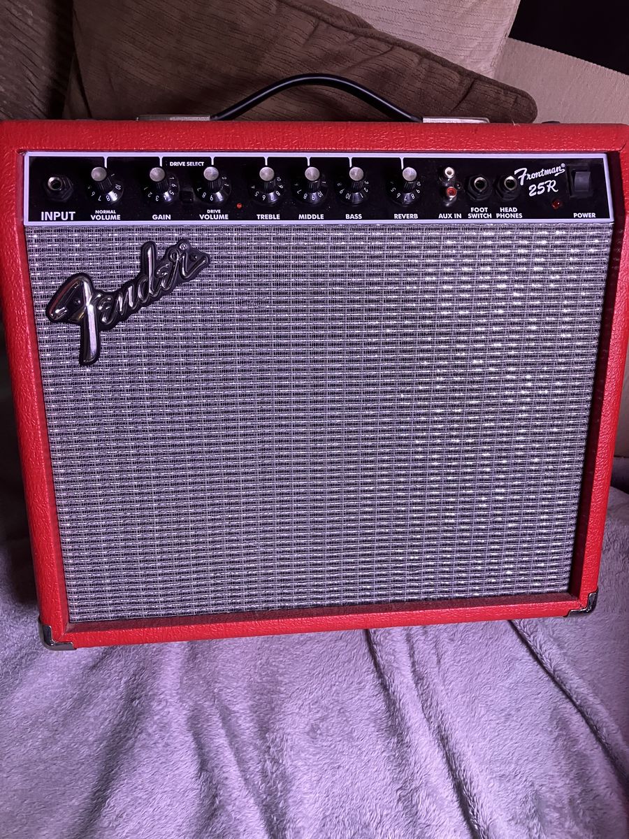 FENDER FRONTMAN 25R 75W