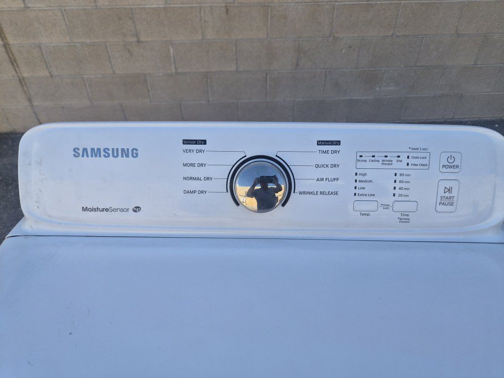 Main image 3