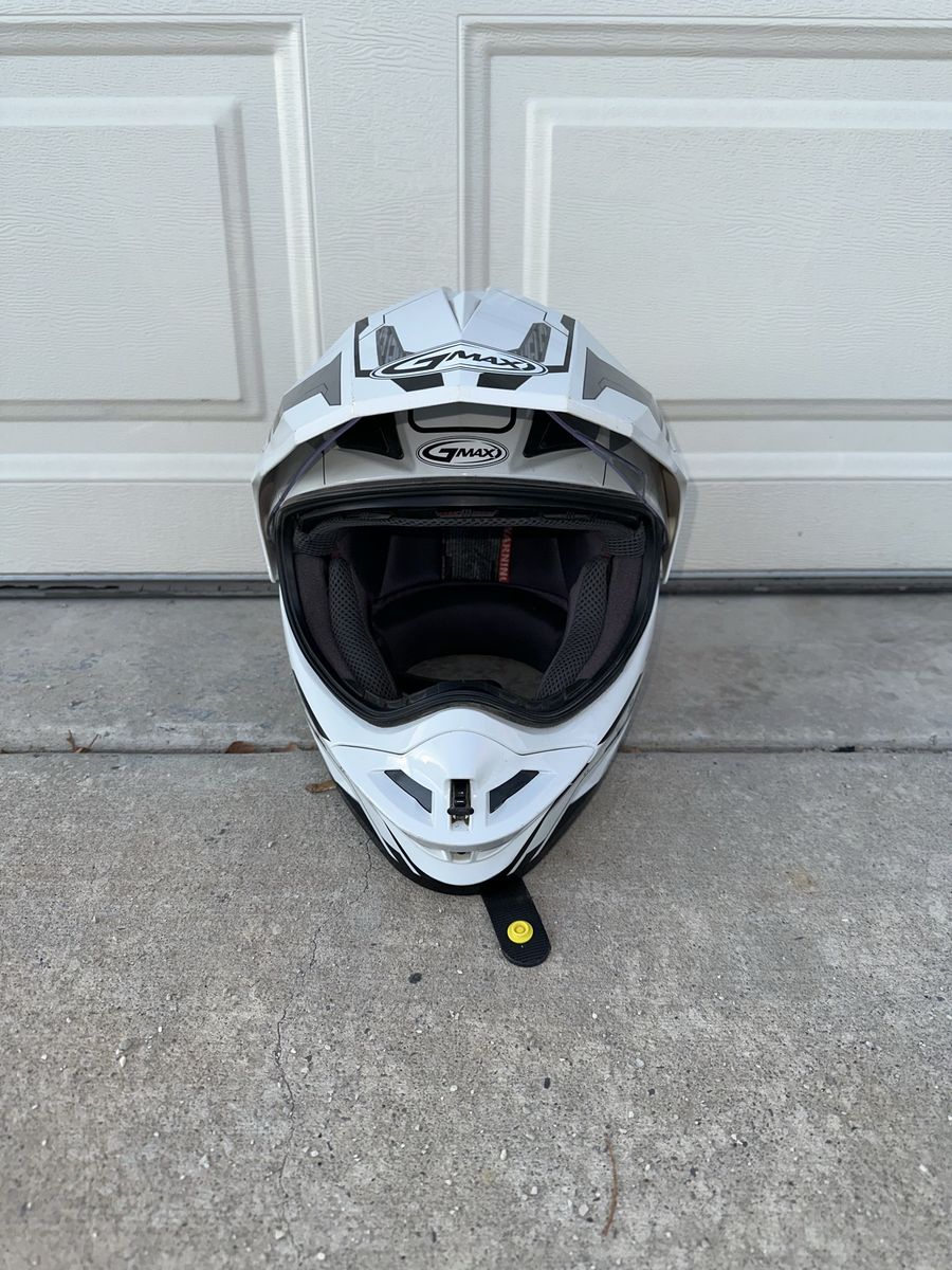 GMax Motorcycle Helmet - Size Large