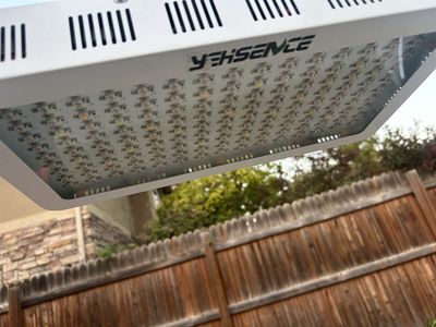 (9) Yehsence Grow lights