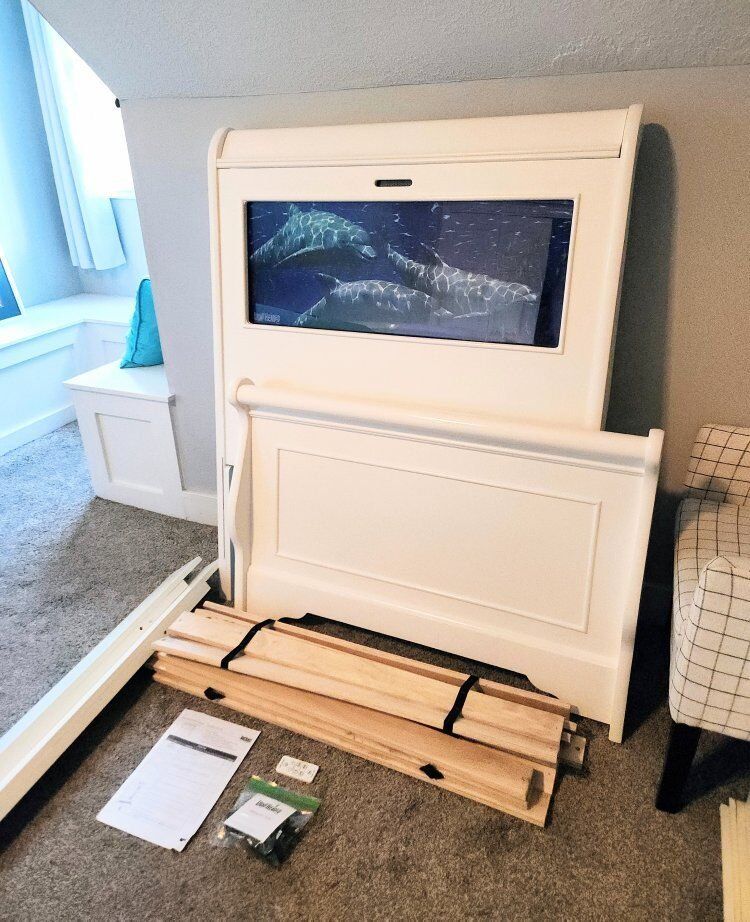 Twin LED Sleigh Bed Lifetime Products White w/Light-up Headboard Image & Lightheaded Beds Remote Control