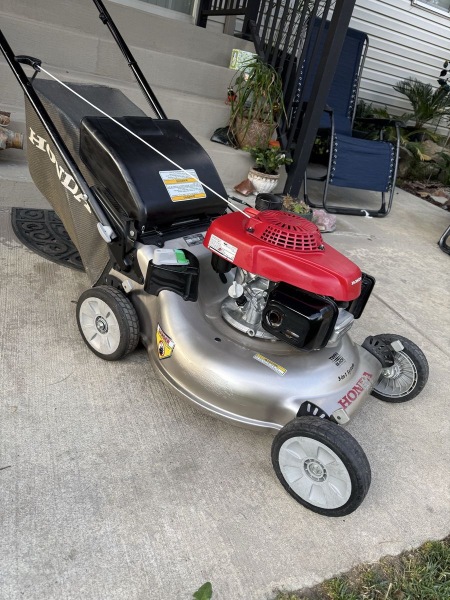 Honda HRR216