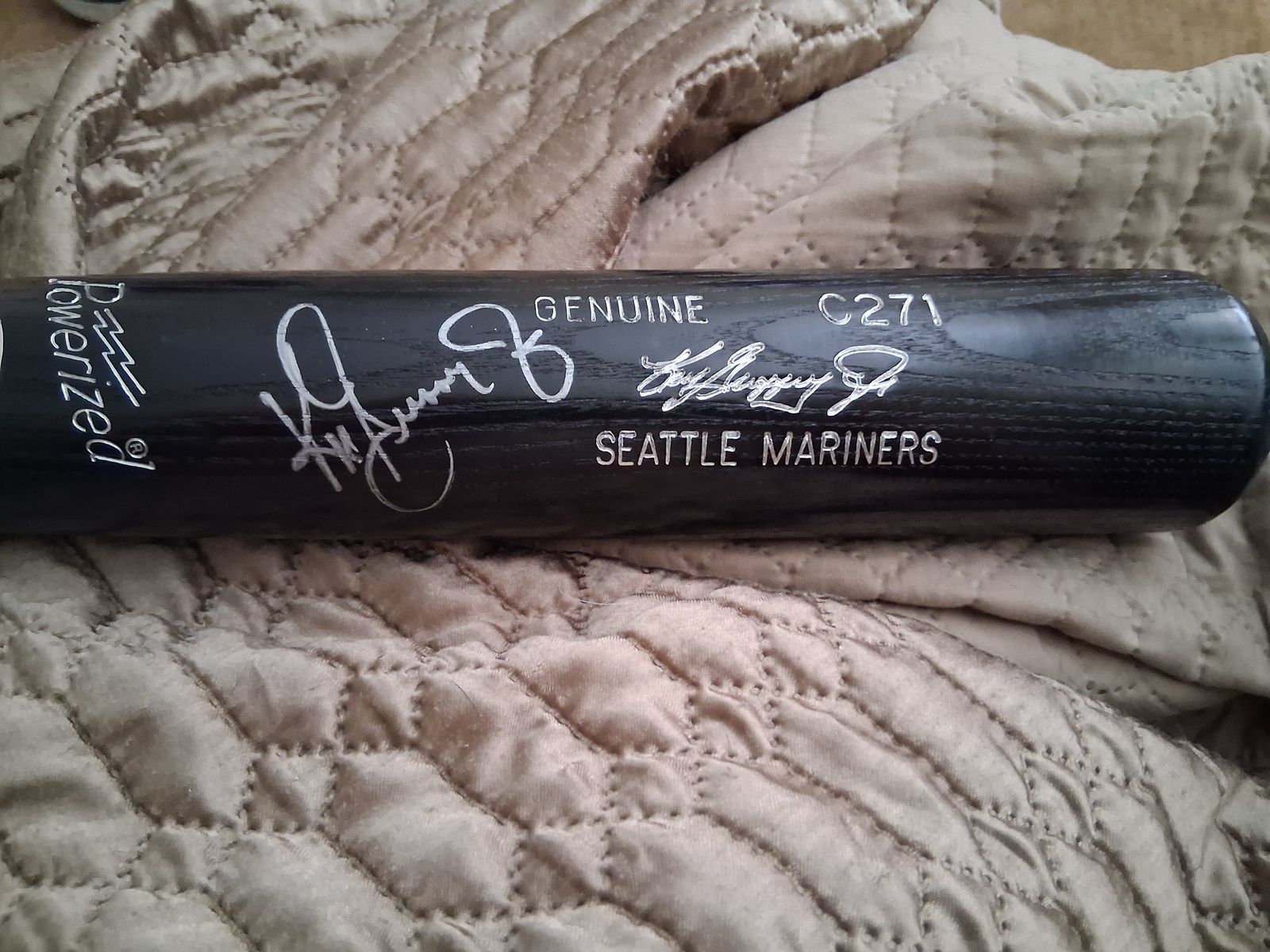 Signed Ken Griffey Jr. Baseball Bat w/COA