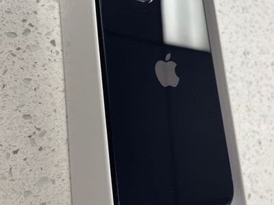 Iphone 12 64gb - Unlocked