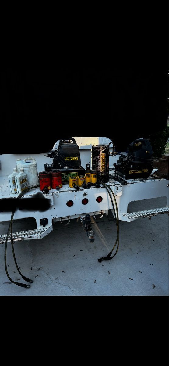 Enerpac & Simplex Hydraulic Pump & Ram Lot - ZU4, 100-Ton, 30-Ton, 20-Ton, 10-Ton - Manifold & Hoses