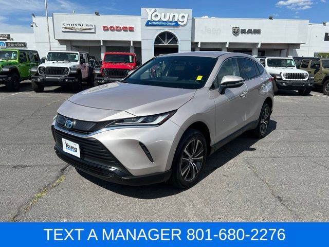 2024 Toyota Venza LE
