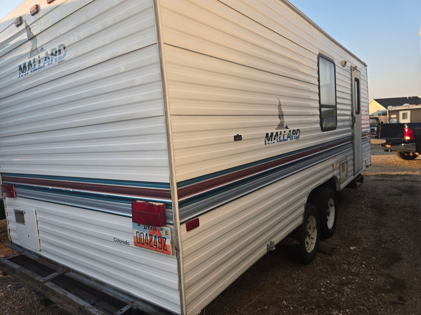 1994 Fleetwood Mallard Bumper Pull Travel Trailer Dual Axle