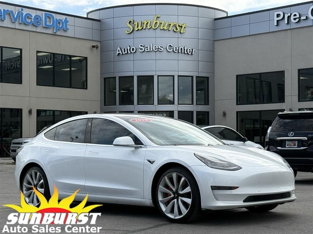 2019 Tesla Model 3 Long Range