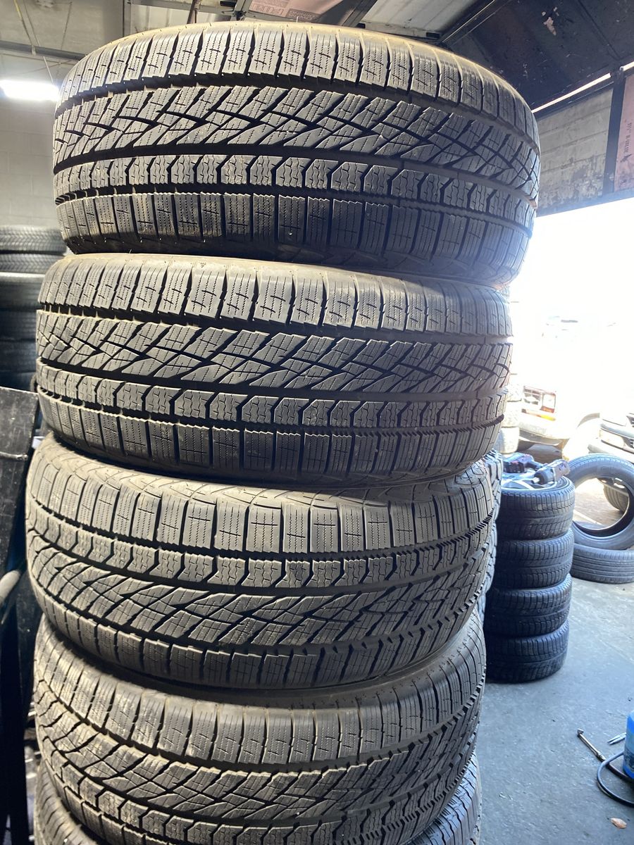 4. TIRES GOOD CONDITION LAK NEW P265-50-20 95% TREAD FREE INSTAL BALANCE