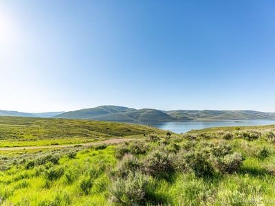 Spectacular Lake, Mountain, and Valley View Cabin Lot in Aspen Cove