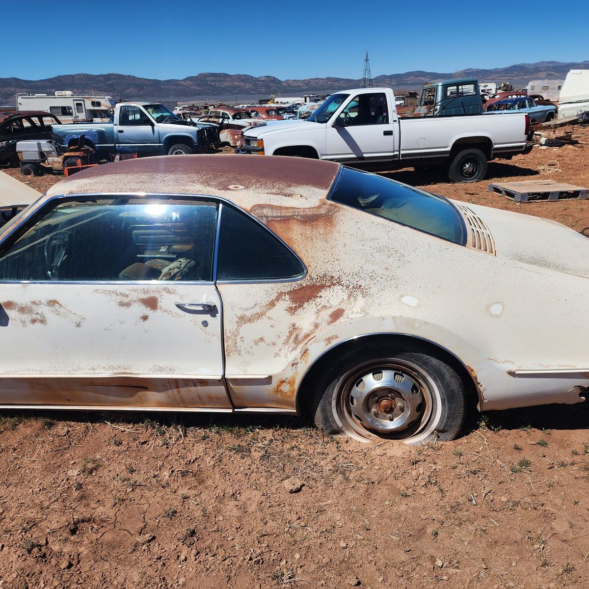1966 Oldsmobile Tornado
