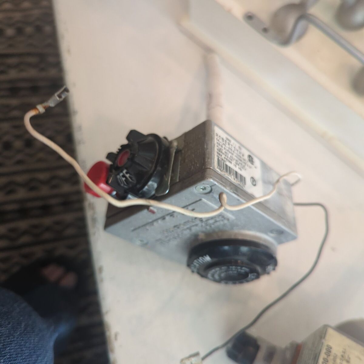 Water Heater Natural Gas Valve and Pilot Adapter