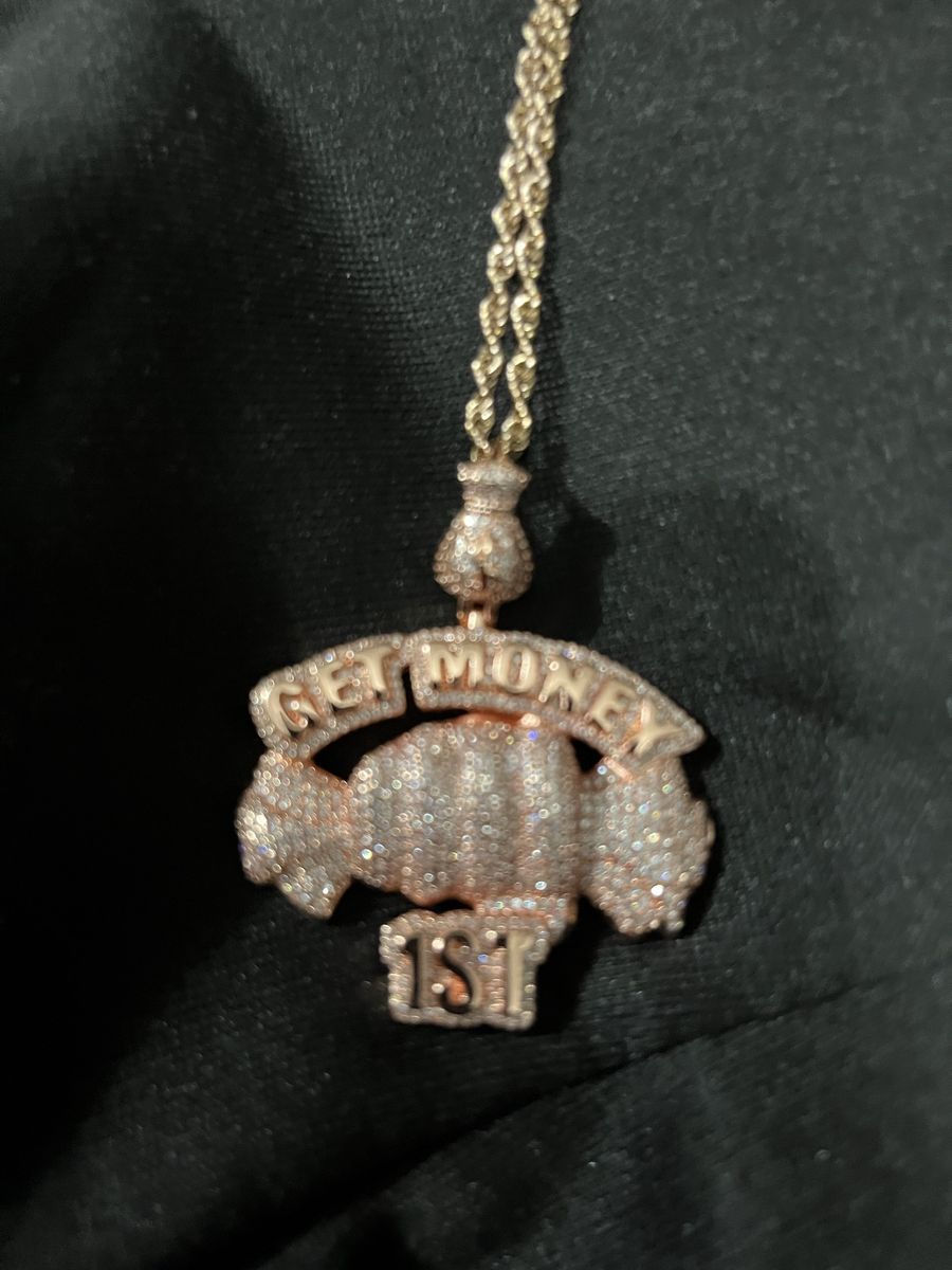Main image 3