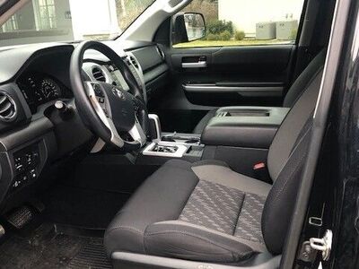 2018 Toyota Tundra SR5