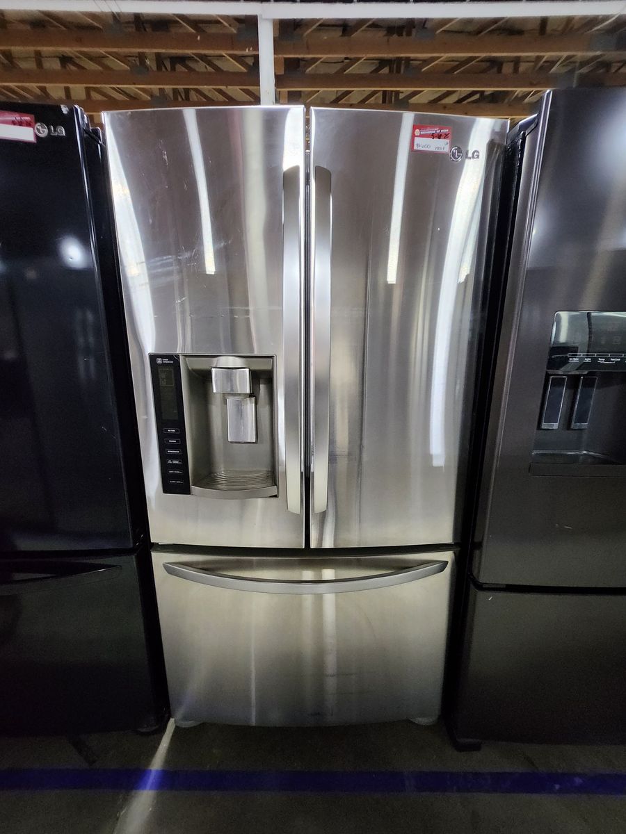 GREAT LG STAINLESS STEEL FRENCHDOOR FRIDGE! W-WARRANTY