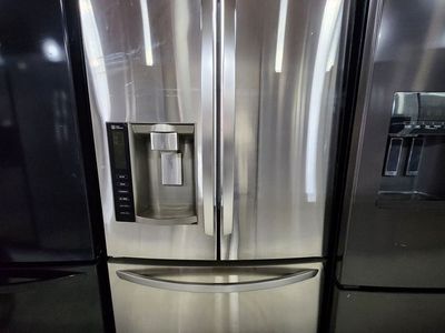 GREAT LG STAINLESS STEEL FRENCHDOOR FRIDGE! W-WARRANTY