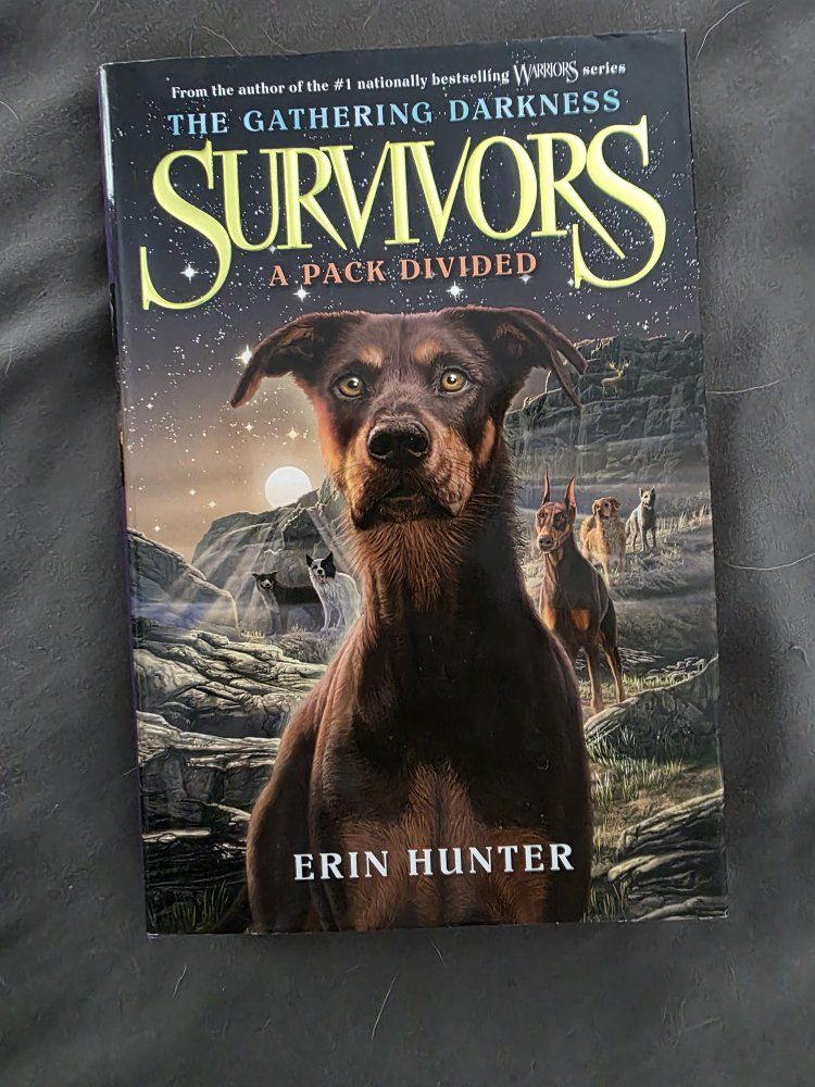 Erin Hunter Survivors: A Pack Divided - The Gathering Darkness Series Book
